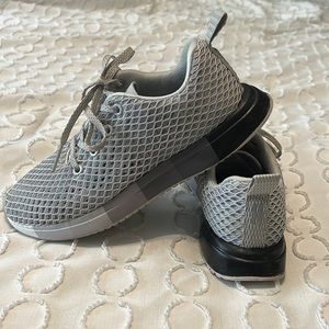 No Bull Mesh Runner Shoes